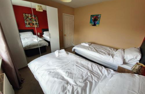 Beverley Central Townhouse Free Parking Sleeps 8 - Photo 13