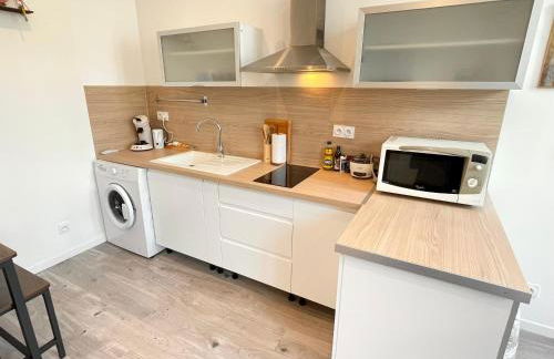 L'Ibéris - Toutes les commodités dans la rue - 1er étage - Photo 3