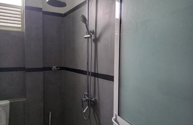 Lyons Villa - Photo 11