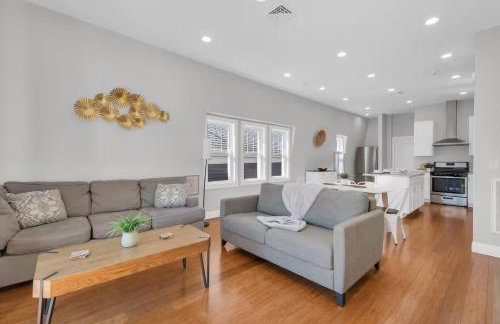 Jennifer's Penthouse Panoramic City Views w Deck - Foto 12