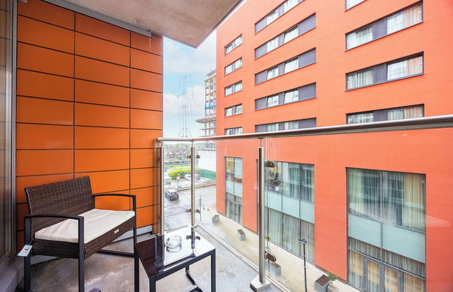 Cosy Corner Apartment Near to Excel - Photo 15