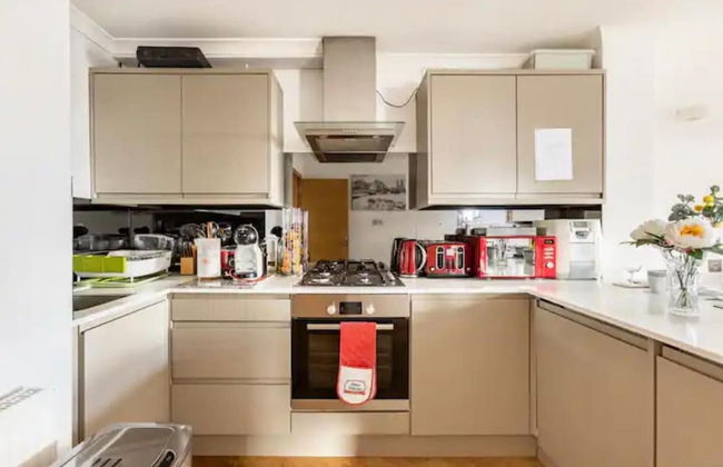 Highfield Avenue Cozy Apartment in London - Foto 8