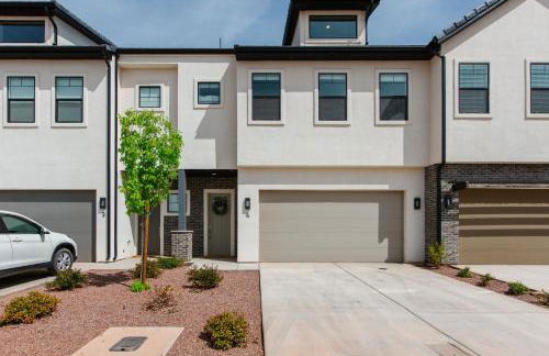 Ocotillo Springs 4 Ping Pong Table, X Box One, and close access to the Community Pool - Foto 4