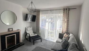 Entire 2 bed apartment - Up to 4 guest - 10 min from station & town centre - Foto 2
