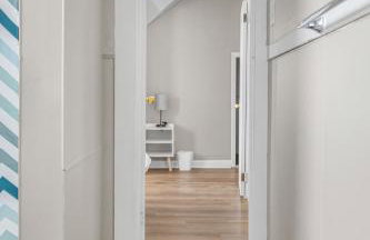 Luxe Mattresses Pet Friendly Free Prkng WiFi - Foto 12