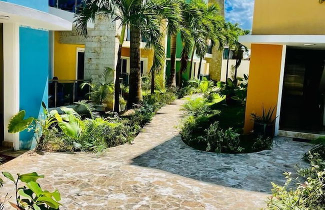 2 Minute Walk to Beach 1bdrm Condo with Pool - Foto 77