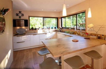 L'Ecrin de Bois - Maison d'architecte avec Spa sur un grand terrain arboré - Foto 4