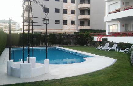 Passeig Maritim Apartment - Photo 1