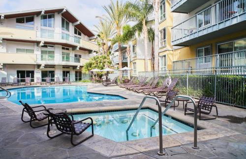 Amber Tide - Bright 1BR Marina Gem Ocean View - Foto 6