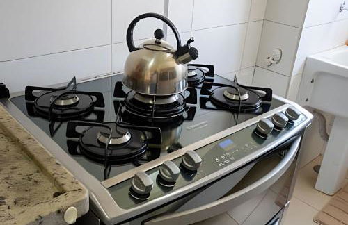 Flat completo e bem localizado - Foto 24