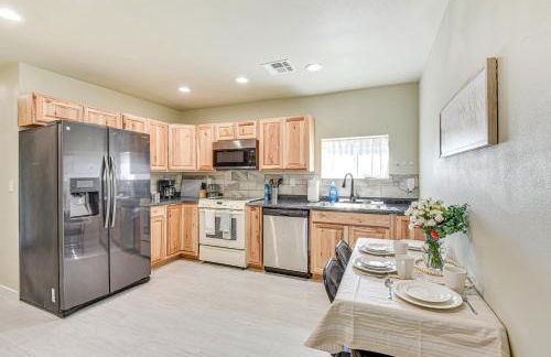 Indoor Recreation Room at Skiatook Vacation Rental - Foto 3