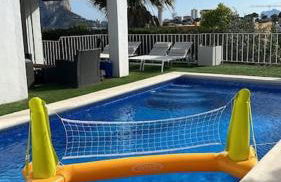 Espectacular villa junto a la playa, piscina privada y vistas al mar - Foto 10