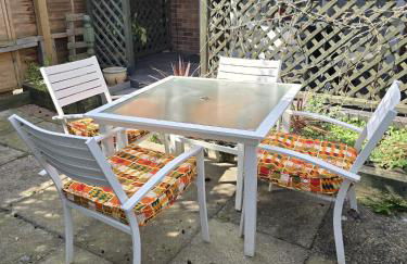 Chelsea House-Huku Kwetu Dunstable-3 Bedroom House-Garden-Free Wifi-Private parking - Foto 16