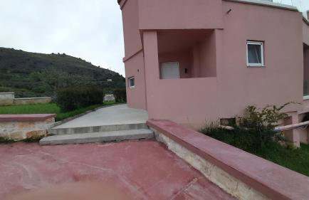 Georgioupoli Studio 2 with a pool and lake views - Foto 17