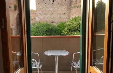 Sotto le mura - Photo 2