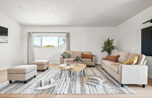 Luxury 6BR Retreat Fast WIFI, Dedicated Workspaces - Foto 1