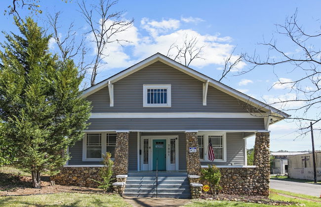 Near The Airport East Lake Craftsman - Foto 22