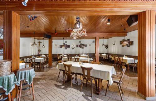 Geräumiges Ferienhaus Mit Garten In Rittsteig - Foto 13