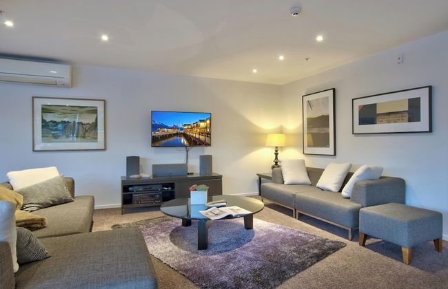 Bay View Condo by Staysouth - Photo 12