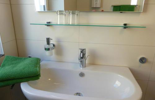 St. Petershof - Foto 12