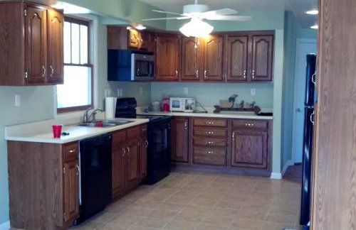 Lakefront Cottage Getaway near Daniel Boone National Forest in Kentucky - Foto 5