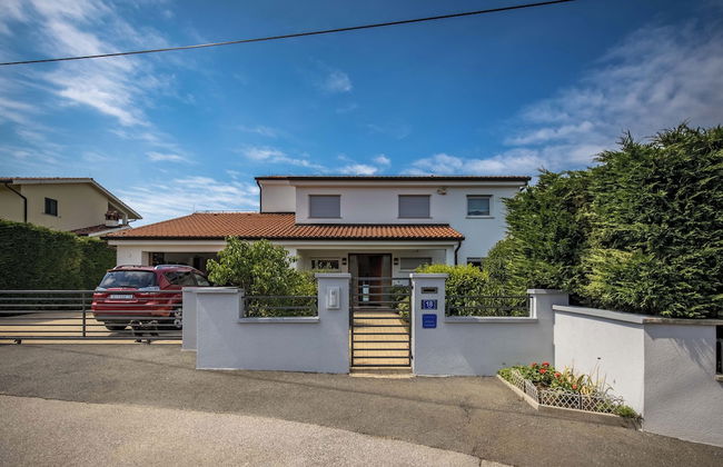 Terra Magica Deluxe Apartment OR Room with Private Parking, Terrace and Sea View - Foto 38