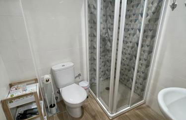 Apartamento nuevo con piscina en el centro "Doña Paca-Ronda" - Photo 30