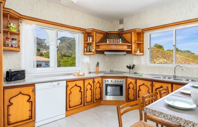 Villa - 4 Bedrooms with Pool, WiFi and Sea views - 107886 - Foto 17