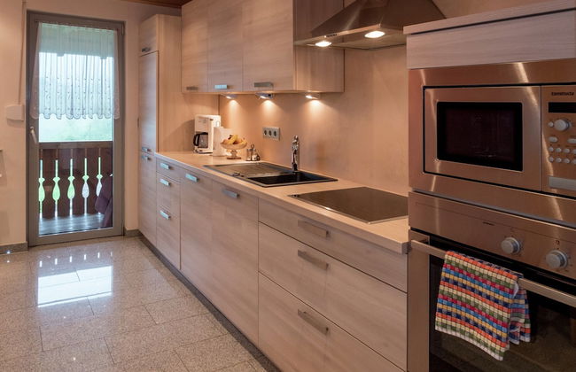 Cosy Farmhouse Apartment at the Edge of the Forest - Foto 17