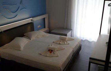 Niriides Hotel Apartments Studios - Foto 4