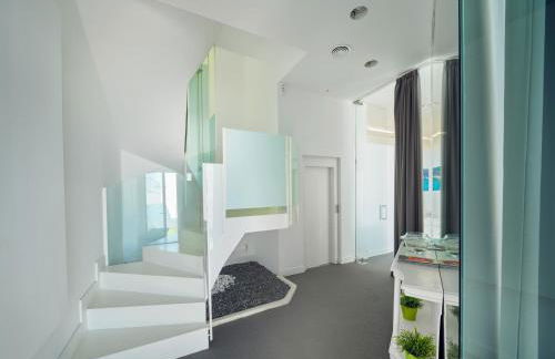 Villa in Sitges with Pool, Jacuzzi, BBQ, View, AC, 12Pax - Foto 23