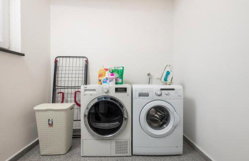 Luxury Villa Oštro with pool & Krk bridge view - Photo 13