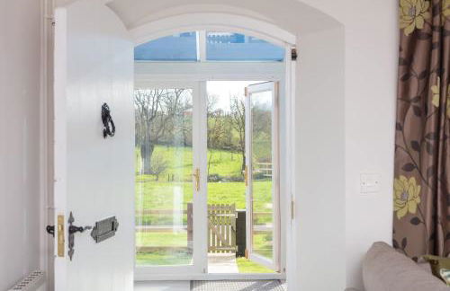 Modern Cottage Countryside Views Private Parking - Foto 10