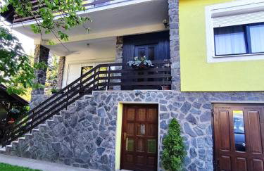 Grandma's apartment - Photo 3