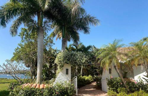 Paradise with a pool, pier and private beach area - Foto 34