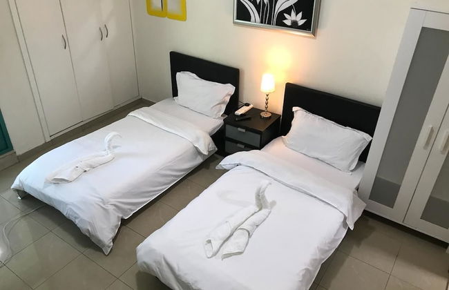 Marina Crown Tower - Photo 10