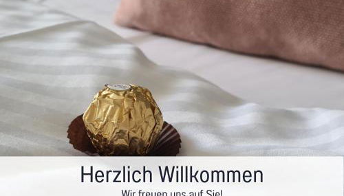 Lichtdurchflutete moderne Stadtwohnung, Küche, Waschtrockner, SmartTV - Foto 2