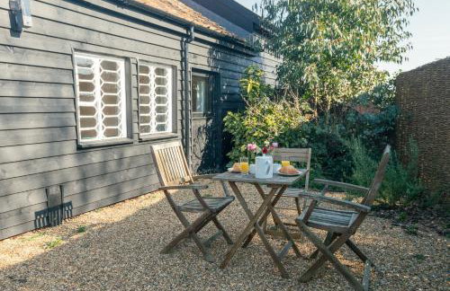 1 Henham Barns - Photo 10