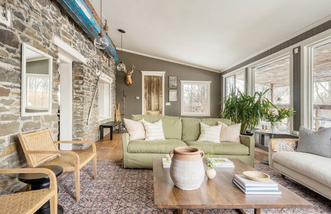 Shakespeare on the Hudson by Avantstay Two Home Buyout on the Hudson River! 22 Bedrooms! - Foto 8