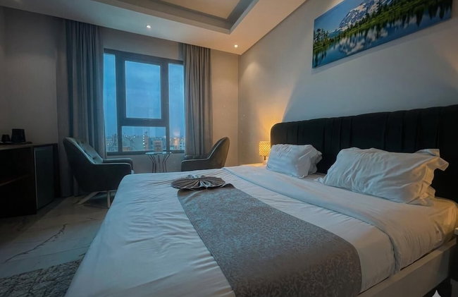 Al Safwa One - Photo 39