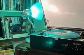 Blue Heron Sanctuary & Serene, river-front cottage - Foto 3