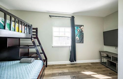 3BR HOME SLEEPS 8 DOWNTOWN Med CTR /pet/EV - Foto 15