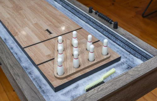 Twin Pines Retreat - Lake, Firepit and Games - Foto 77