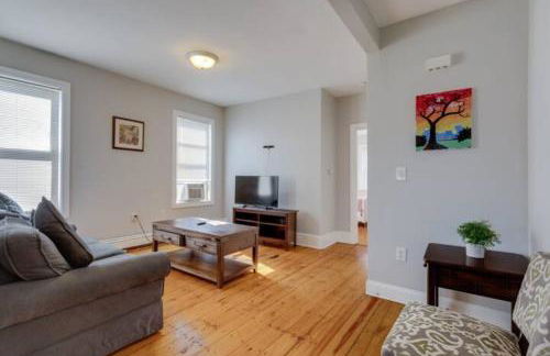 NEW! Boston Entire House Near MBTA, 3 Mi to Fenway! - Foto 30