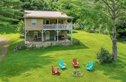 2Bd Riverfront with Expansive Outdoor Space, River Access, Fire Pit - Foto 9