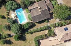 Villa privée dans un cadre verdoyant , piscine et grand jardin - Foto 16