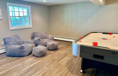 Spectacular Suttons Bay Stay - Game Room Kayaks Pizza Oven & More - Foto 77