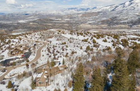 Private Hot Tub, Theater Room, Valet Parking and Ski & Boot Storage at Ritz Carlton - Foto 70