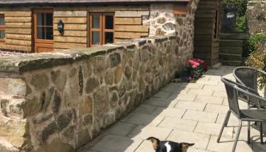 Enchmarsh Farm Byre - Foto 3