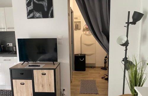 Studio Chaleureux Tout équipé - Wifi - Parking gratuit - Proche de la Nature - Foto 14